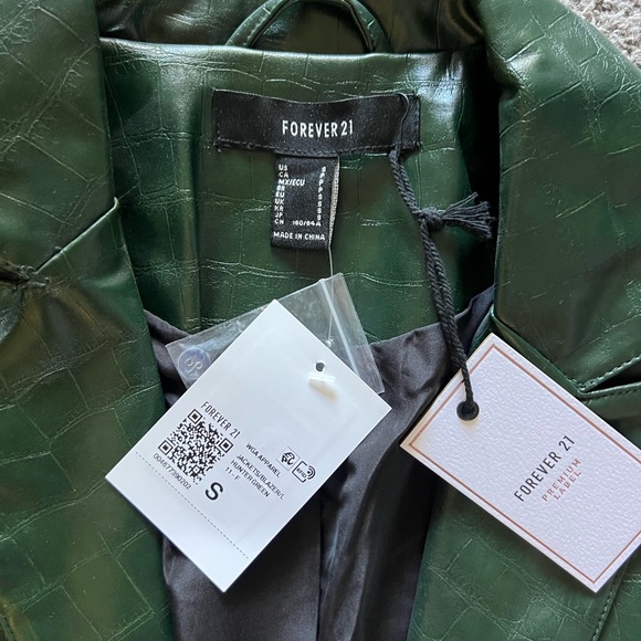 Forever 21 Dark Green Croc-Embossed Jacket - Picture 2 of 3